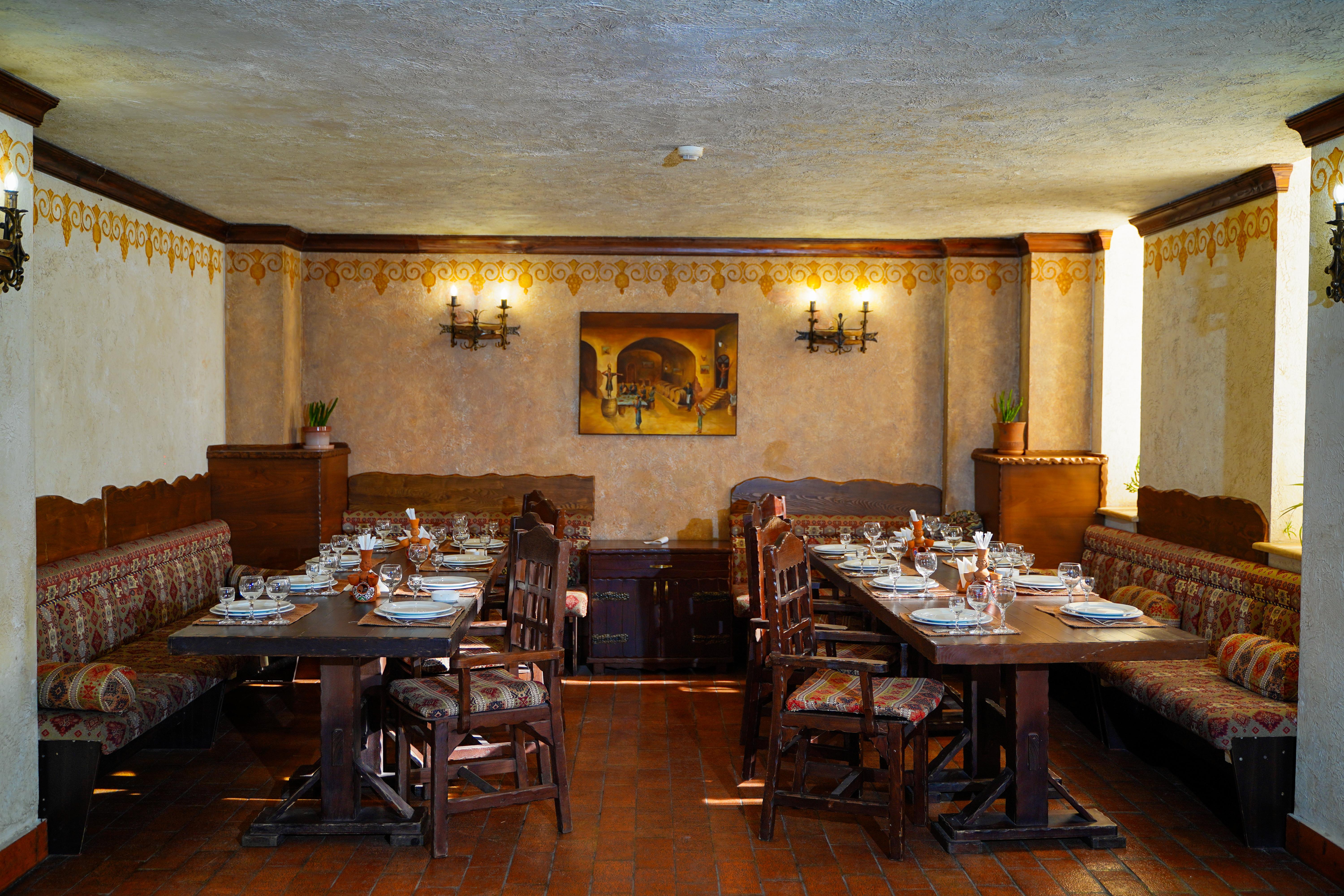 Hotel Caucasus 5*